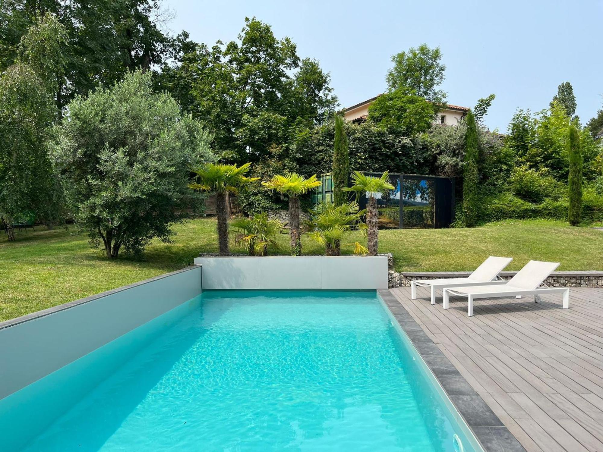 Villa Piscine A Proximite De Lyon Chaponost Exterior photo